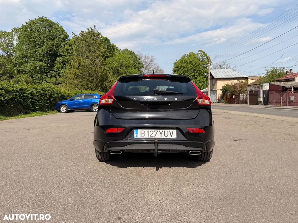 Volvo V40 D2 Linje Svart - 6