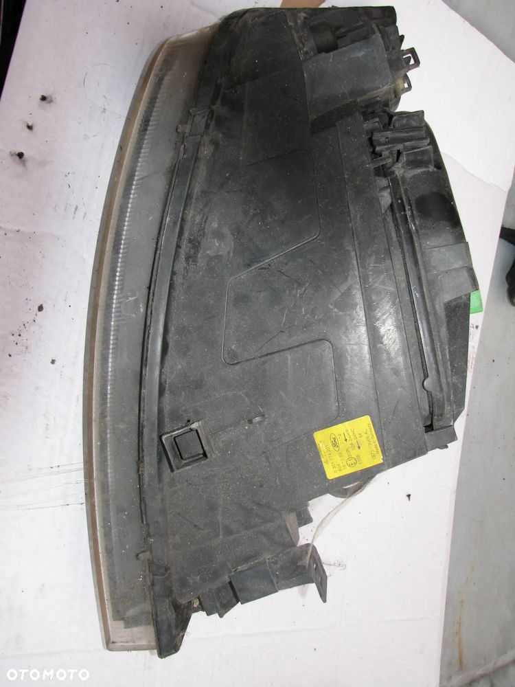 MONDEO MK3 LAMPA LEWY PRZÓD 0301174201 - 8