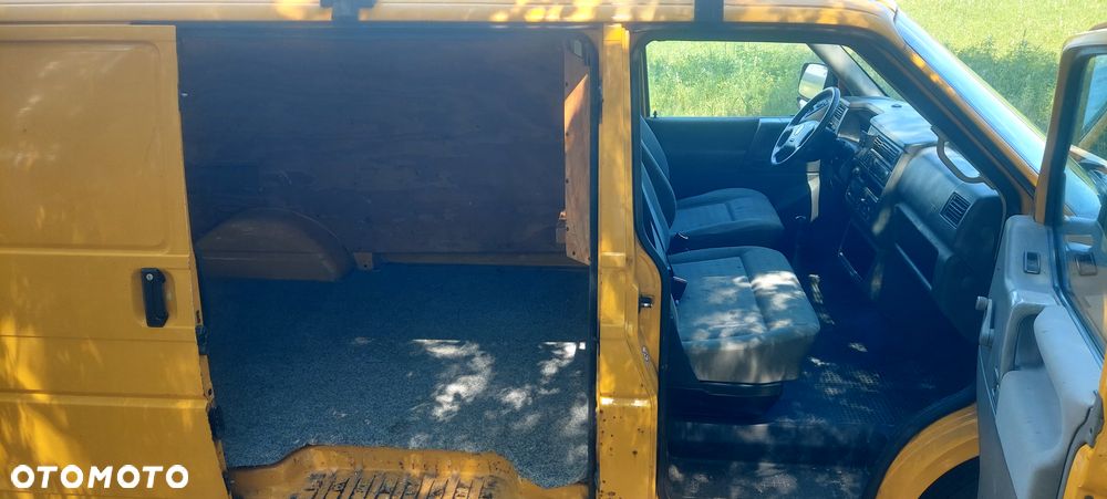 Volkswagen TransporterT4 - 37