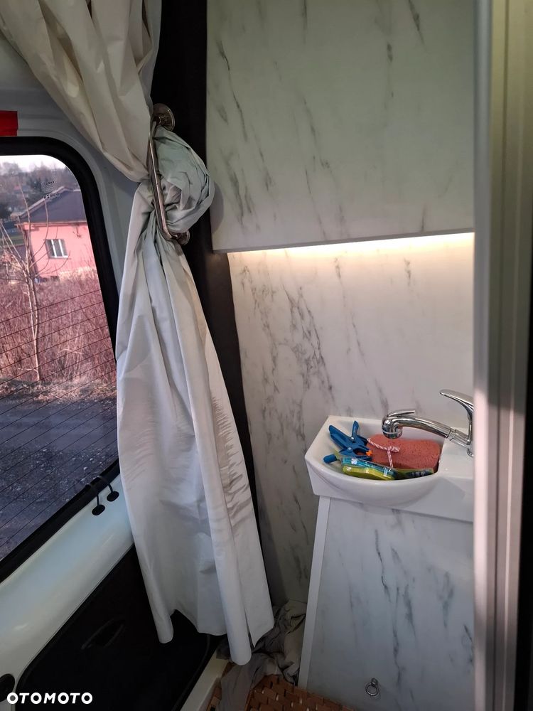Renault Trafic - 14
