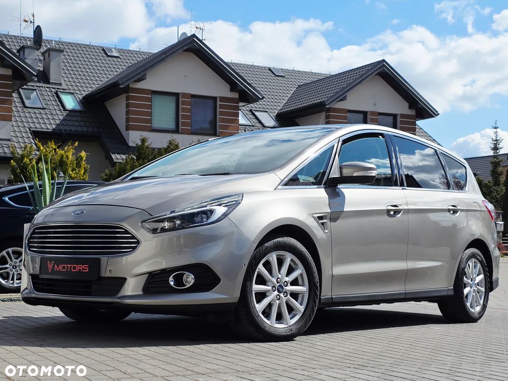 Ford S-Max 2.0 TDCi Titanium PowerShift - 27