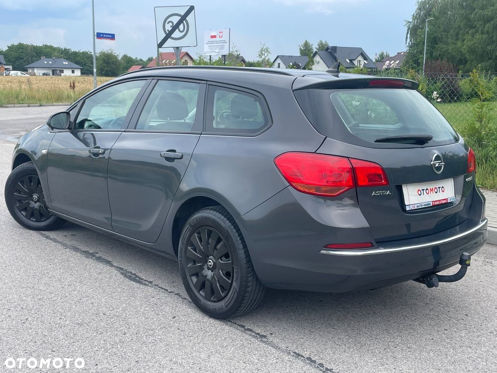 Opel Astra 1.6 D (CDTI) Start/Stop Innovation - 4