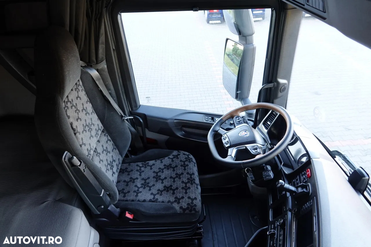 Scania R 450 / RETARDER / HIDRAULICĂ / LOW CAB / JANTE ALIE / ANVELOPE 100% / DUPĂ CONTRACTUL DE SERVICE - 26