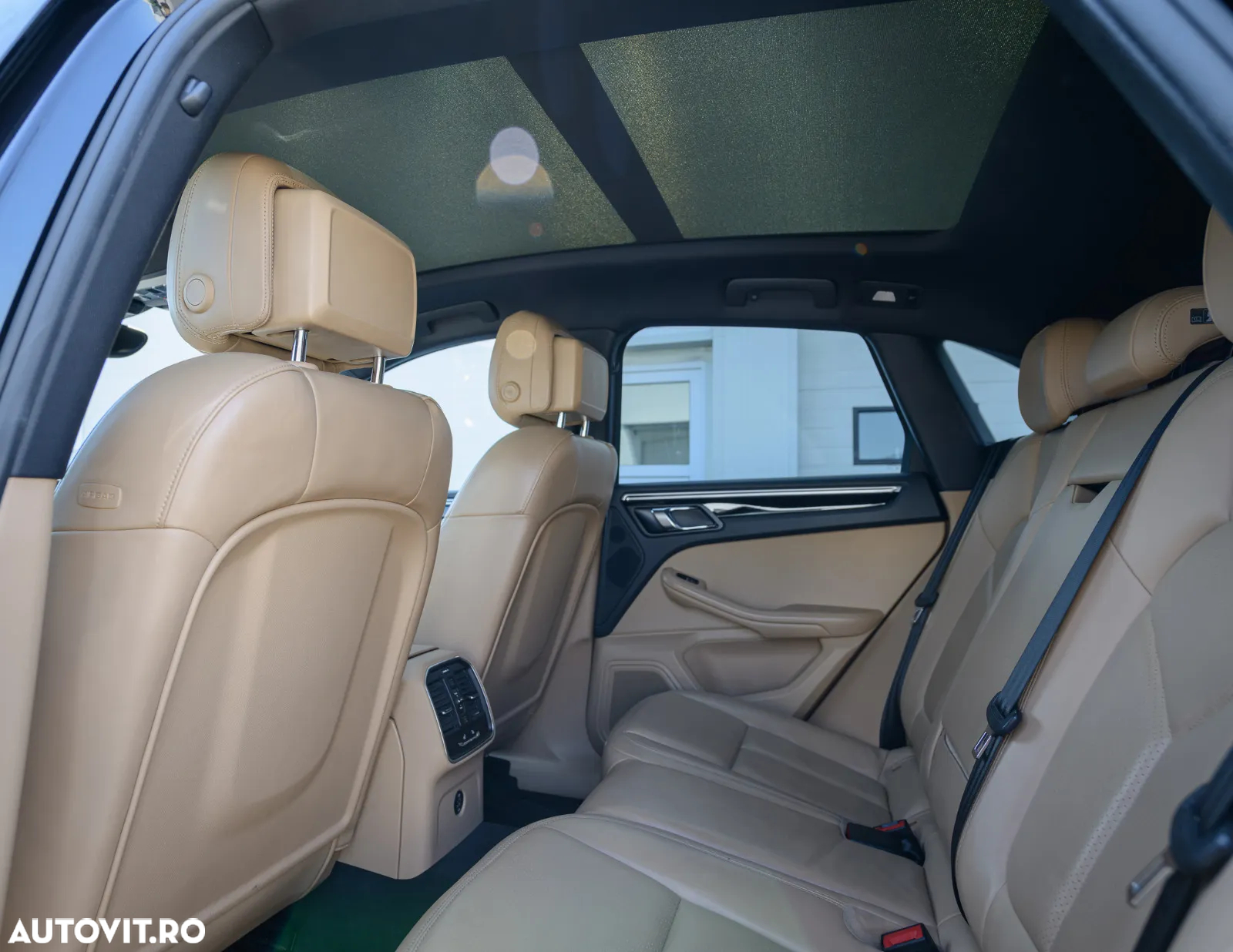 Porsche Macan Standard - 21