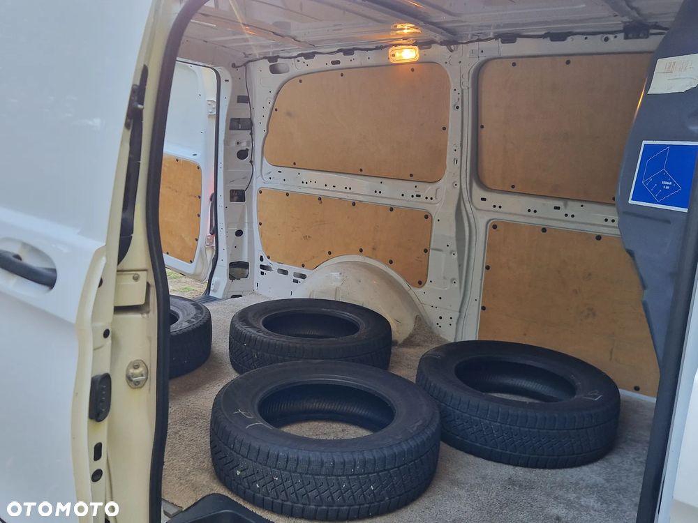 Mercedes-Benz Vito - 16