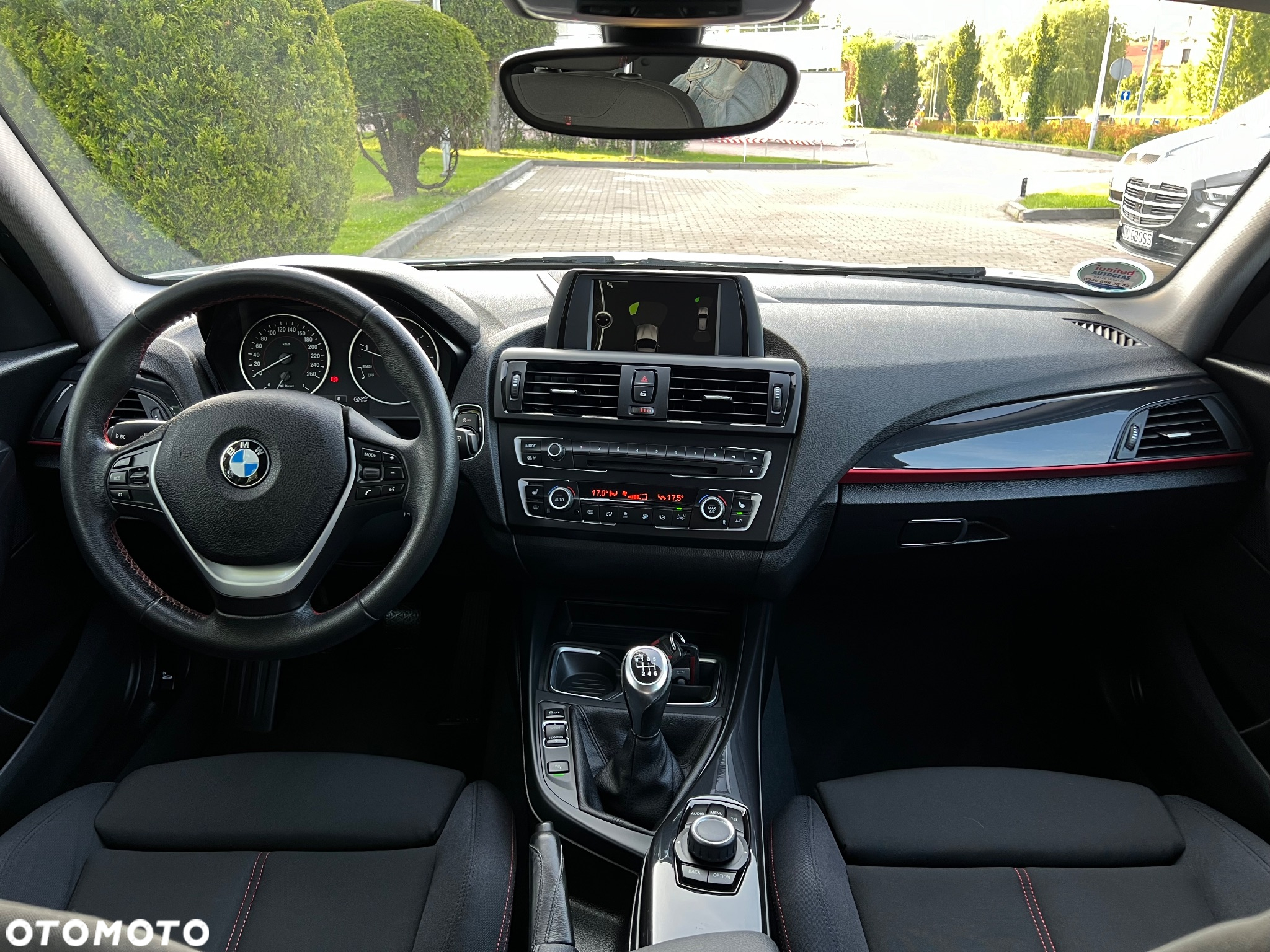 BMW Seria 1 116d Sport Line - 9