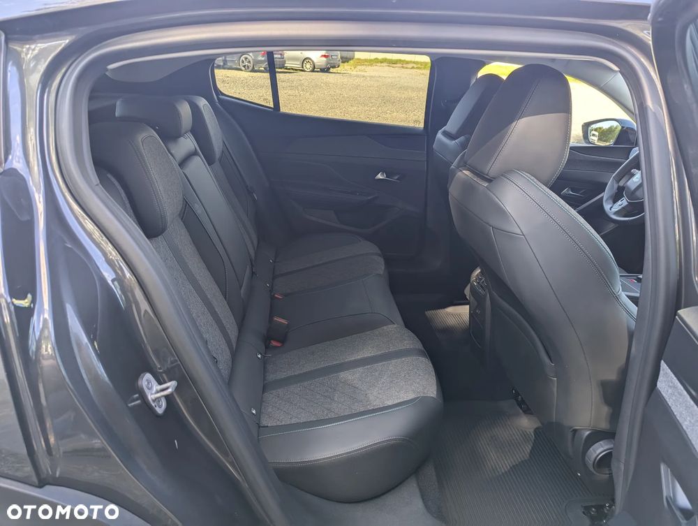 Peugeot 408 1.2 PureTech Allure S&S EAT8 - 10