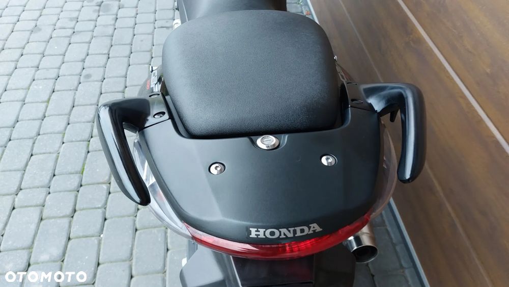 Honda CBF - 13