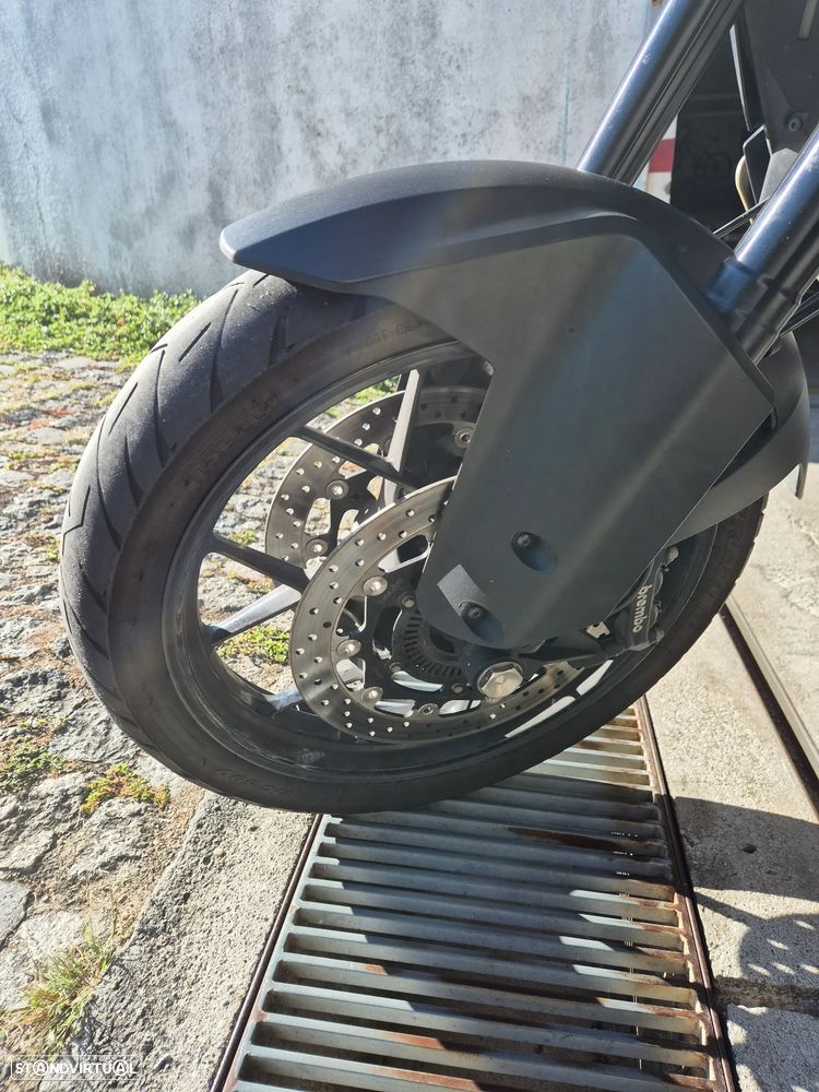 KTM 1050 Adventure - 3