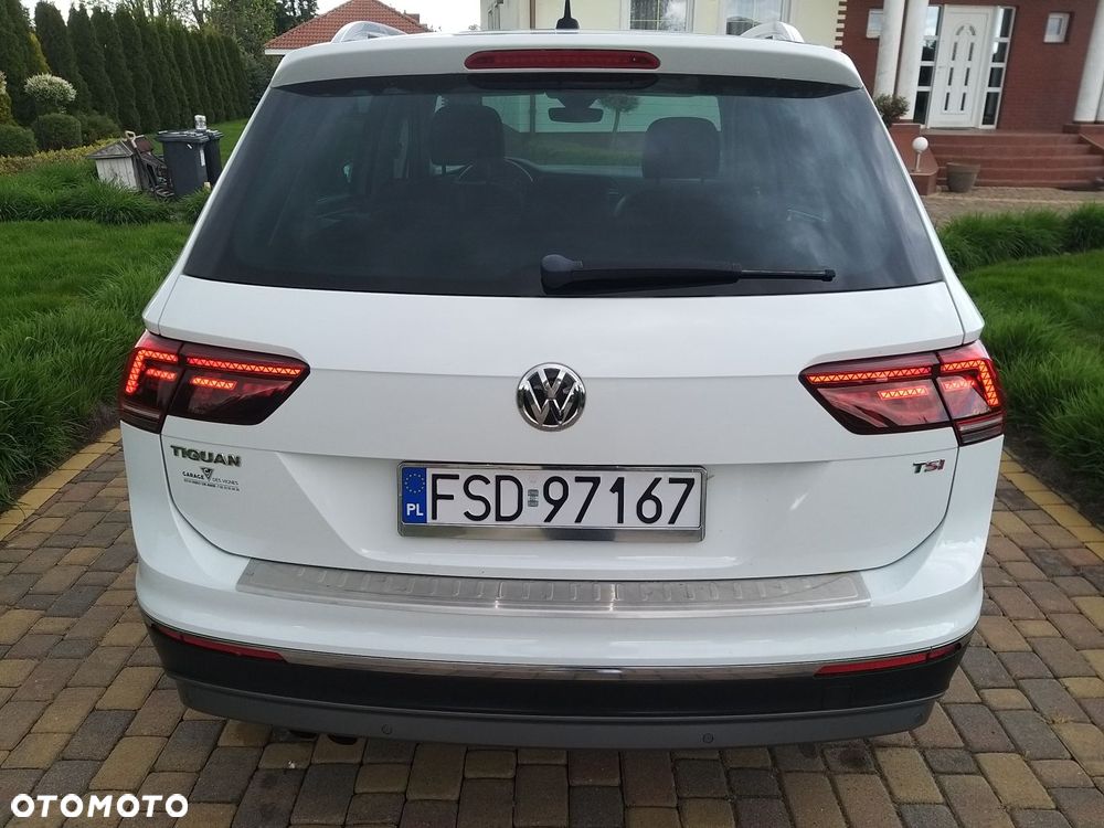 Volkswagen Tiguan - 14