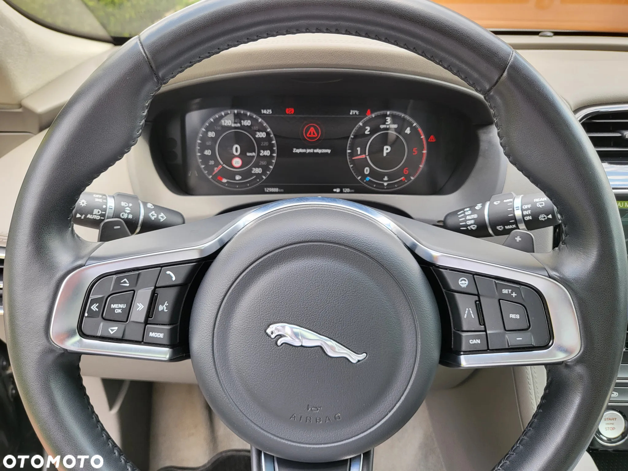 Jaguar F-Pace 2.0 i4D AWD Prestige - 35