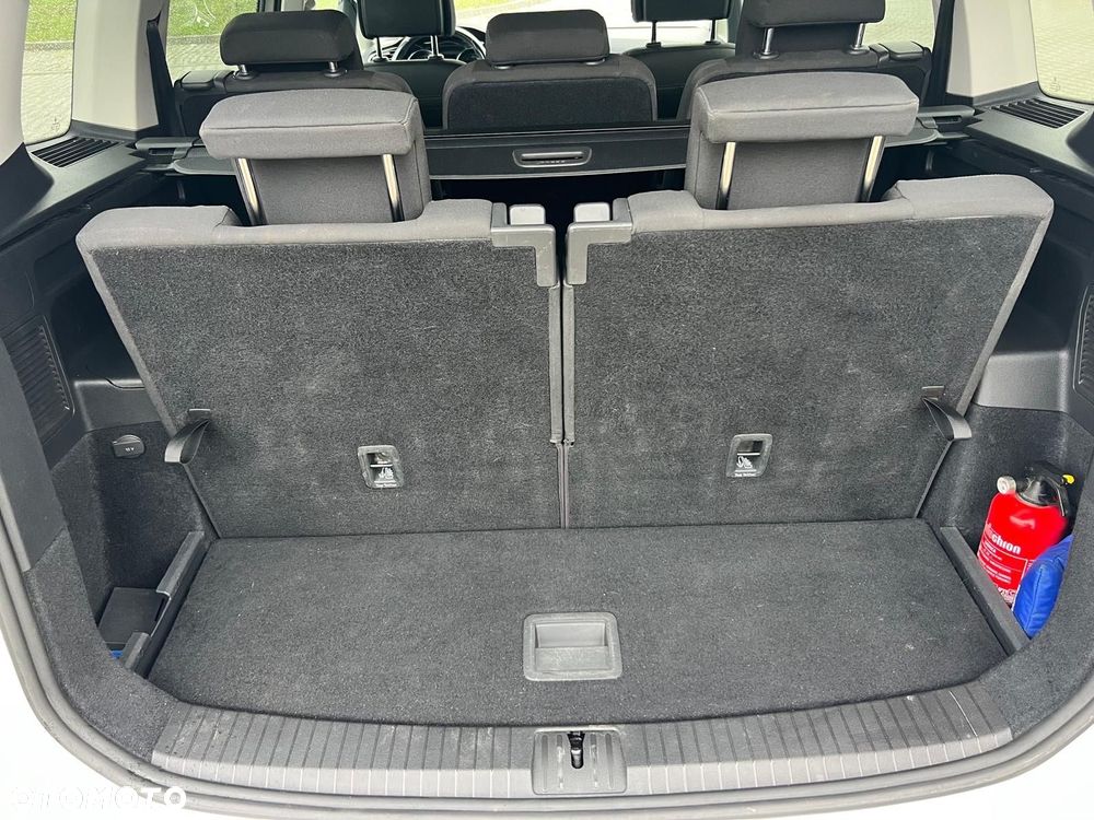 Volkswagen Touran 1.5 TSI EVO Comfortline DSG - 19