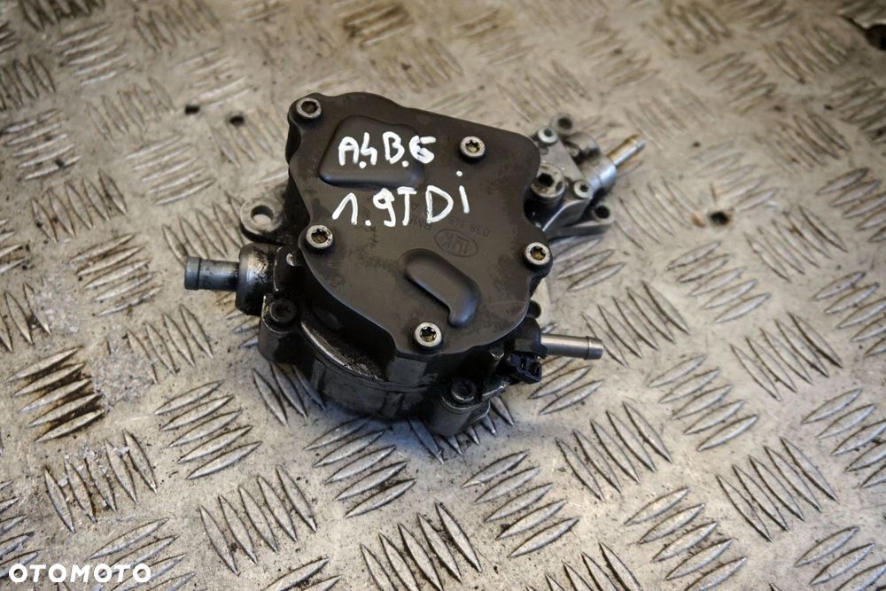 POMPA VACUM A4 B6 1.9 TDI 038145209A LUK AUDI 2000-2006 - 1