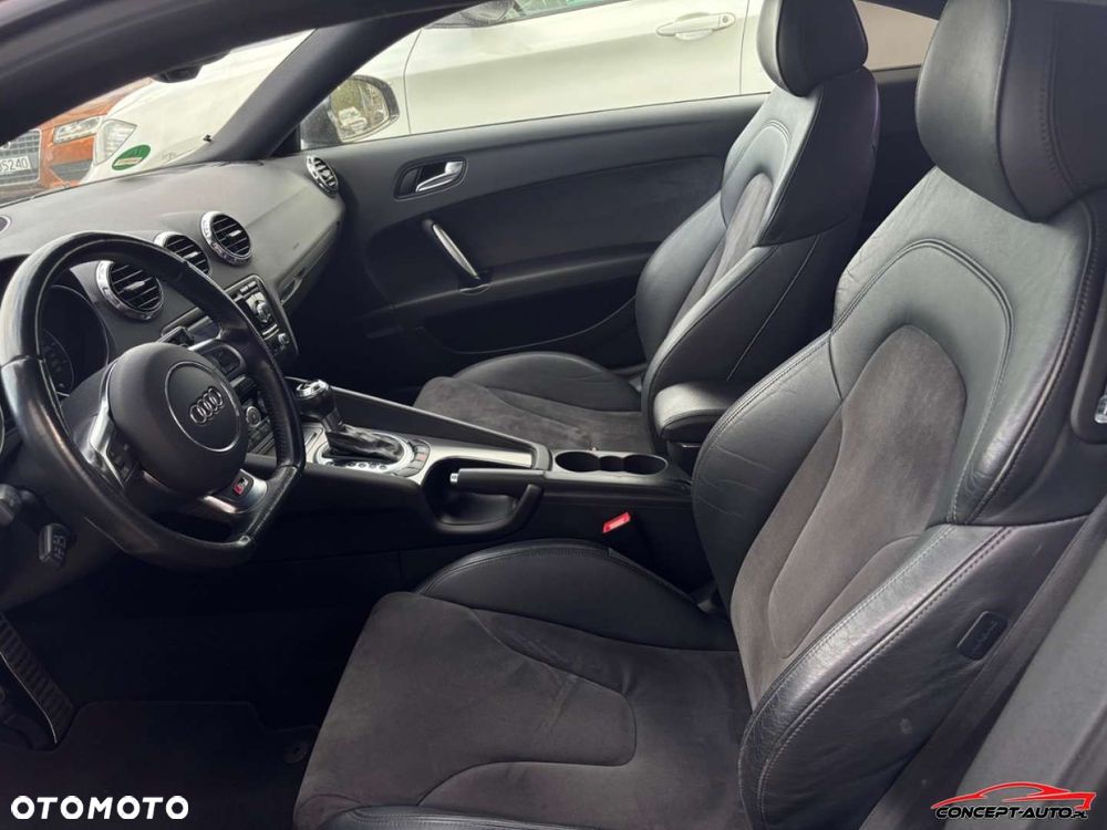 Audi TT Coupé - 18