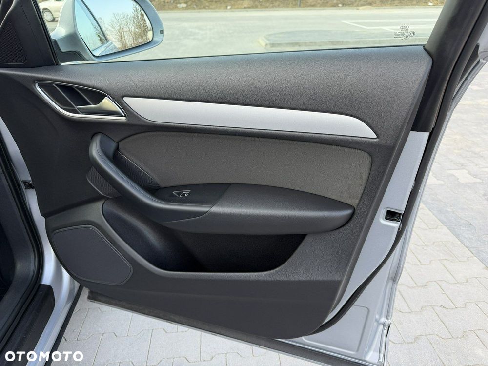 Audi Q3 2.0 TDI Quattro S tronic - 33