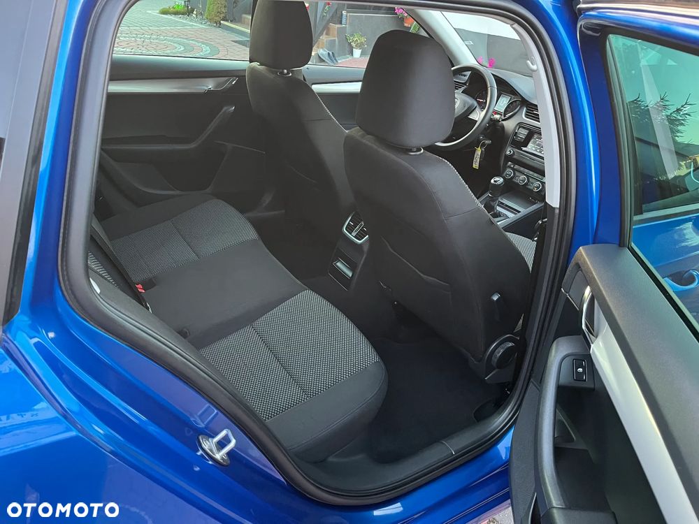 Skoda Octavia Combi 2.0 TDI Soleil - 12