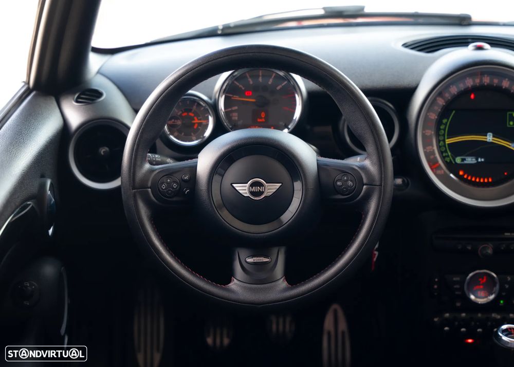 MINI Cabrio John Cooper Works 157g - 24