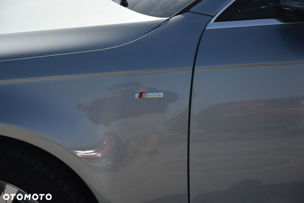 Audi A4 Avant 2.0 TFSI Flexible Fuel Quattro - 21