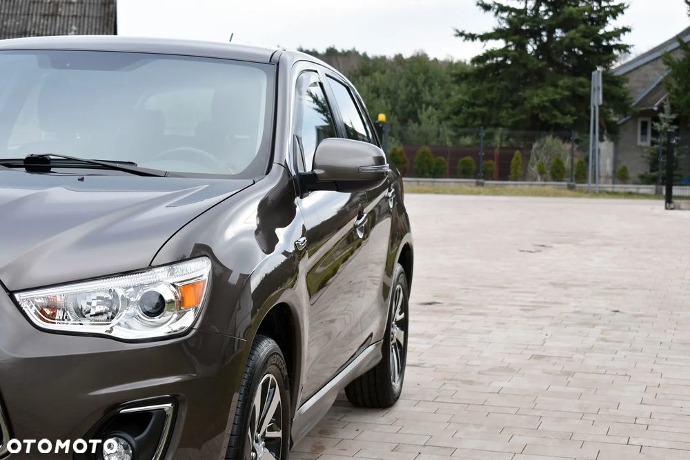 Mitsubishi ASX 1.6 2WD Plus - 38