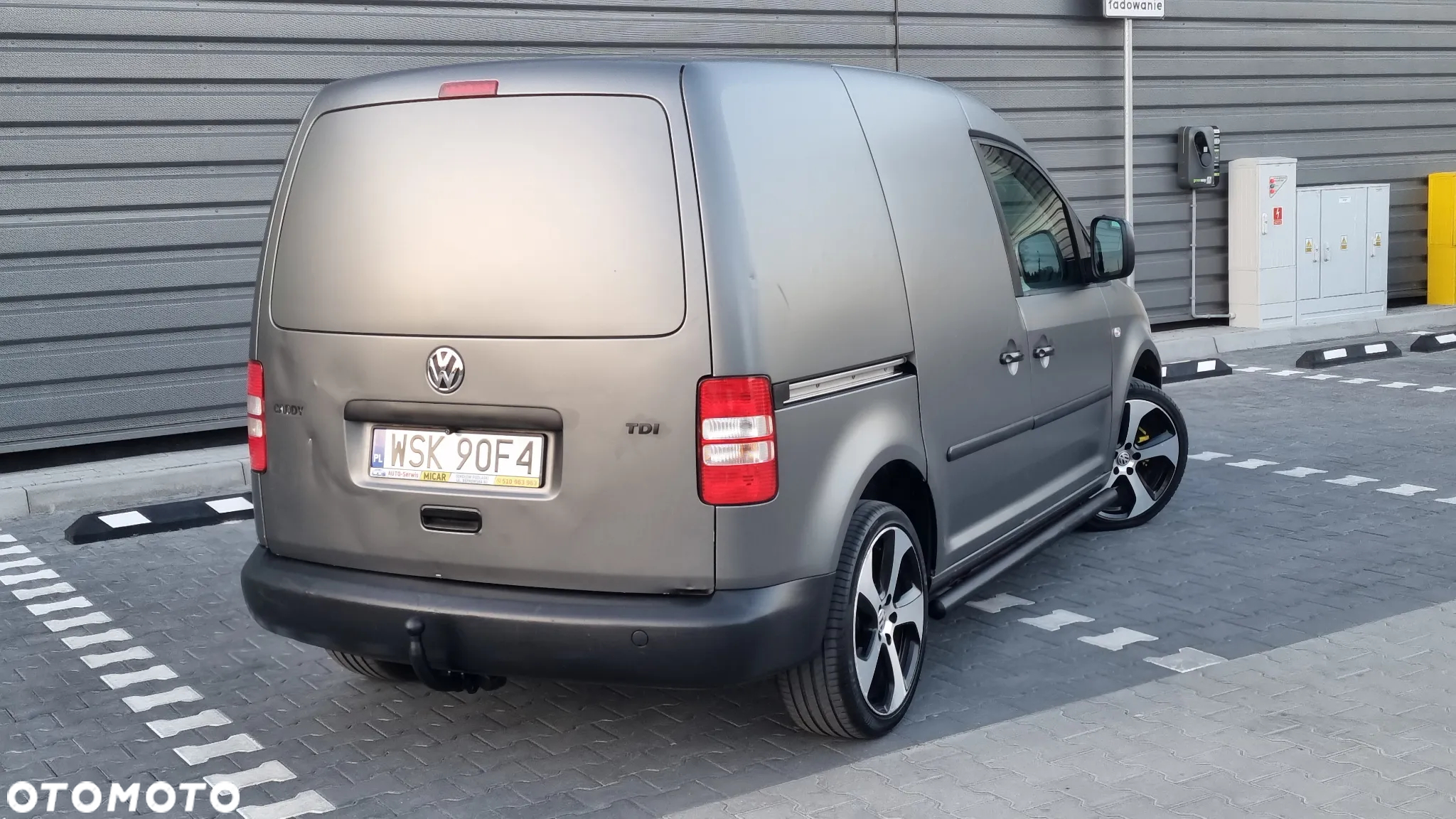 Volkswagen Caddy - 10