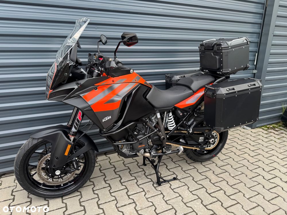 KTM Adventure - 2