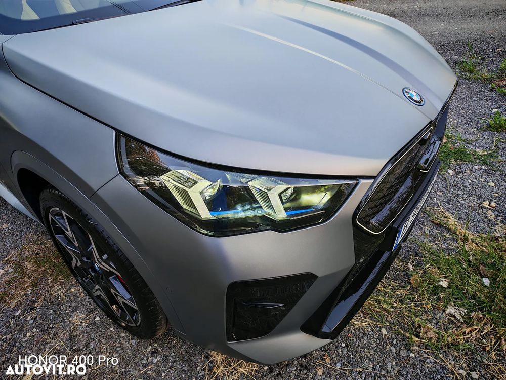 BMW iX2 xDrive30 - 4