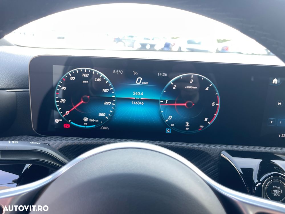 Mercedes-Benz CLA 180 d - 40