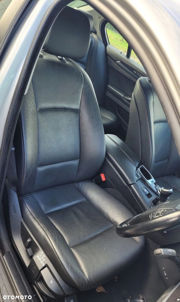 FOTEL PRAWY PRZÓD PRZEDNI BMW F10 F11 GRZANY CZARNA SKÓRA C77 - 1