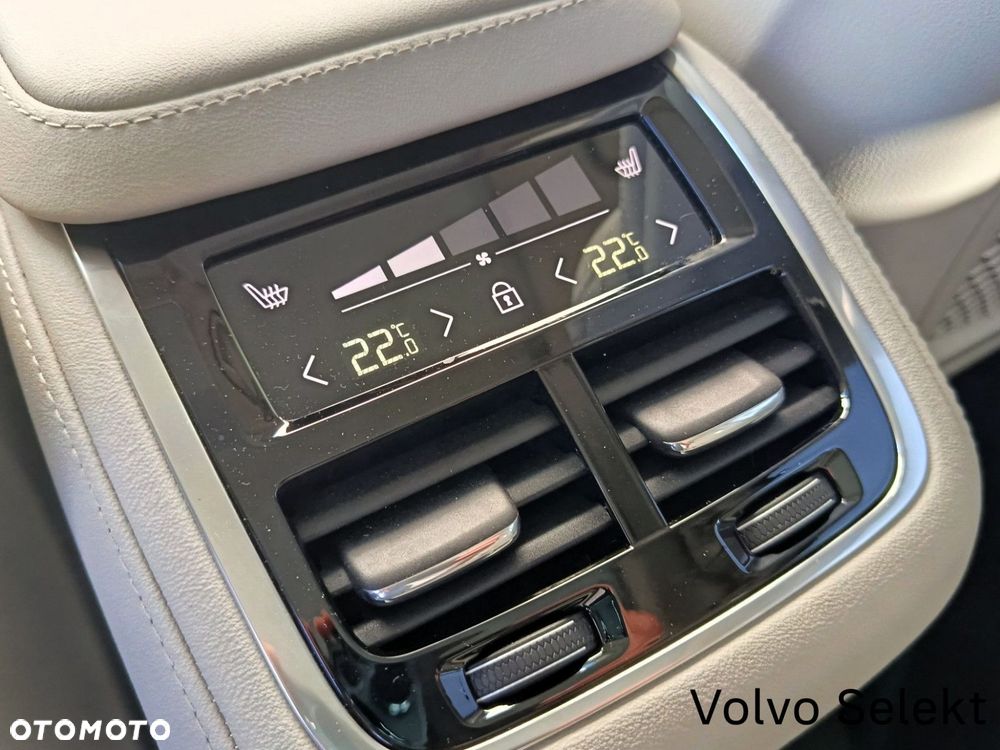 Volvo XC 90 - 27