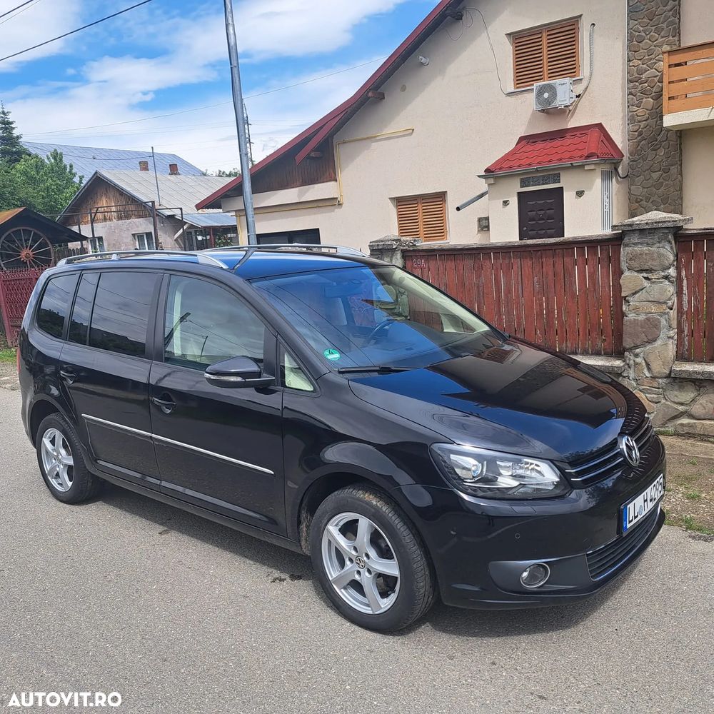 Volkswagen Touran - 30