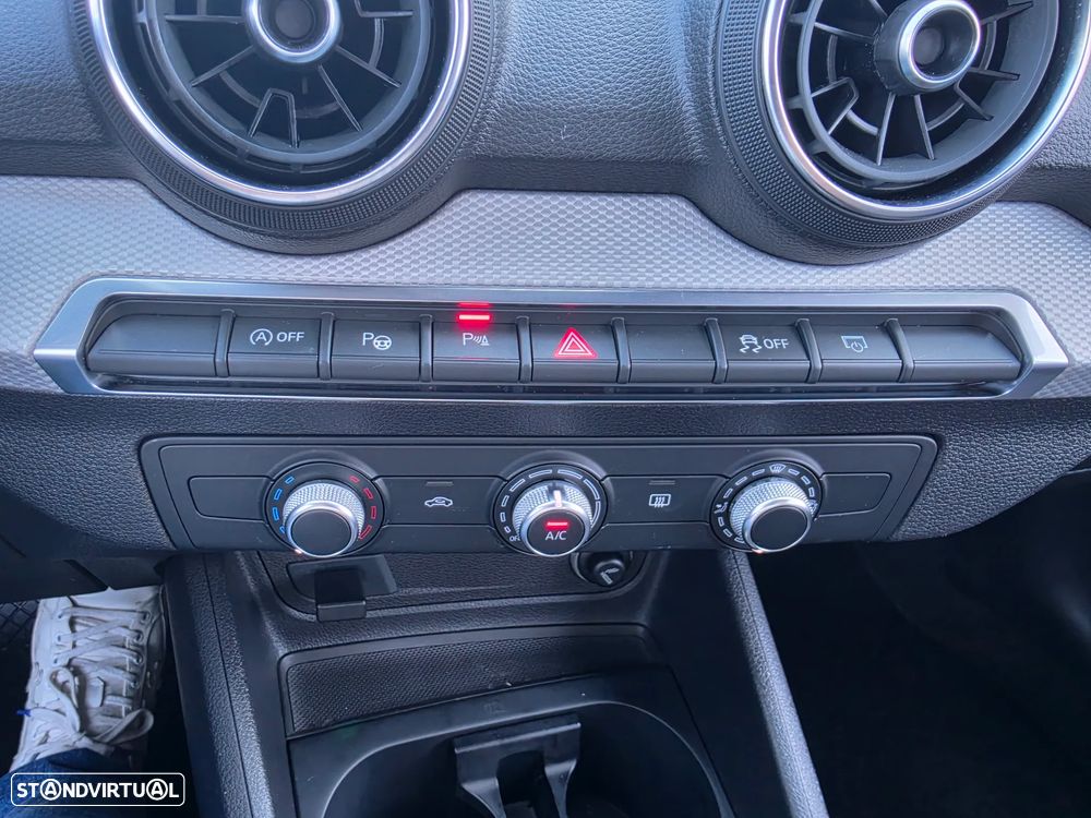 Audi Q2 30 TDI S tronic - 7