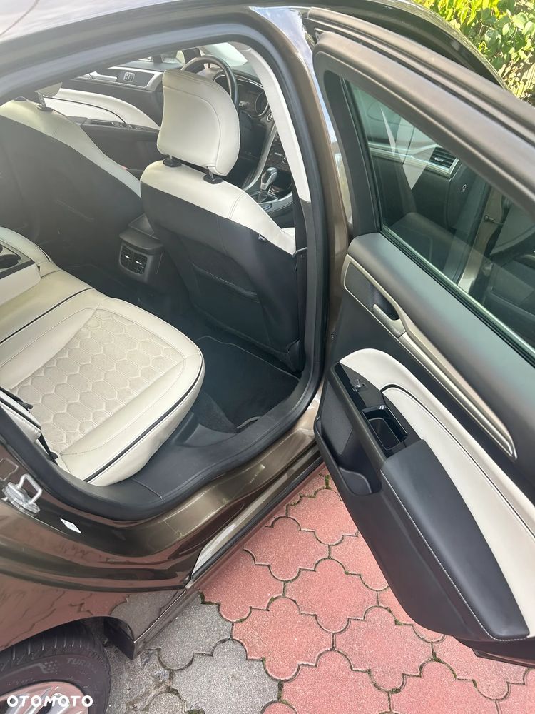 Ford Mondeo Vignale 2.0 EcoBoost - 18