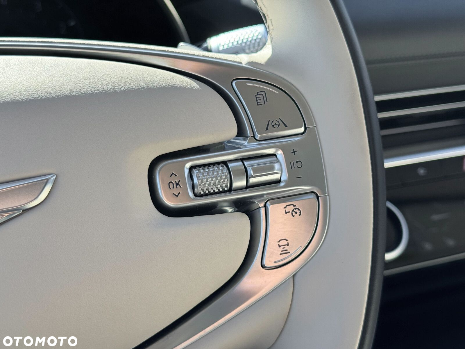 Genesis GV80 3.0 Diesel AWD AT8 Sport Line - 37