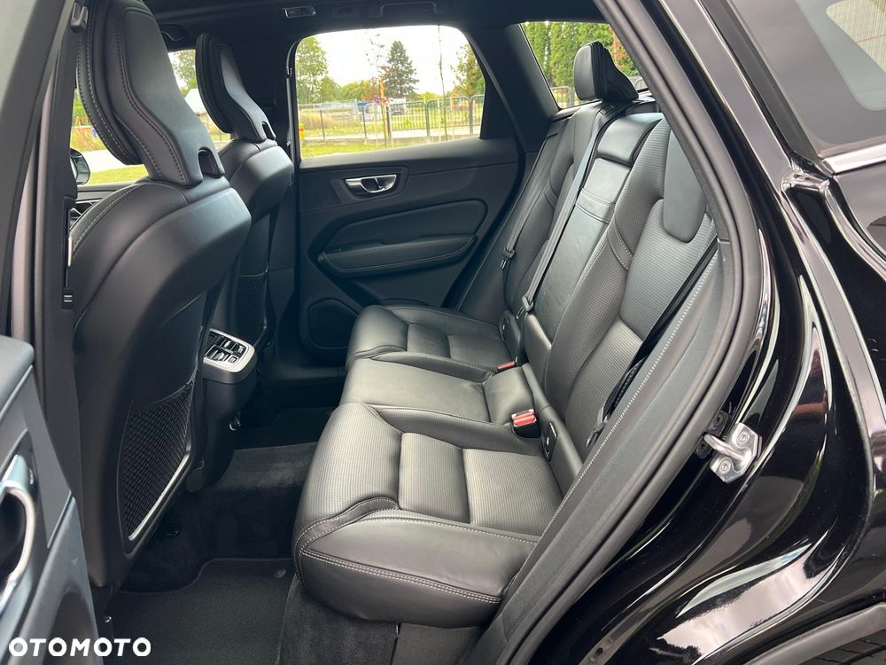 Volvo XC 60 B5 B AWD Inscription - 21