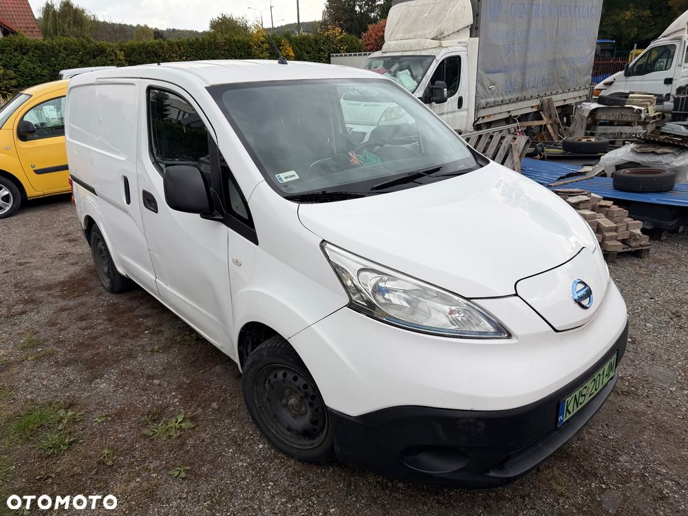 Nissan NV200
