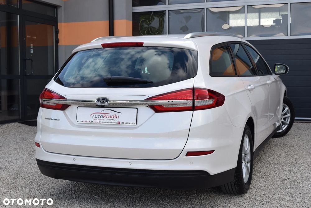 Ford Mondeo 2.0 TDCi Titanium PowerShift - 16