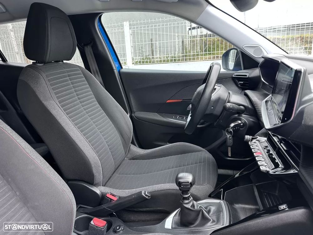 Peugeot 2008 1.2 PureTech Allure Pack - 25