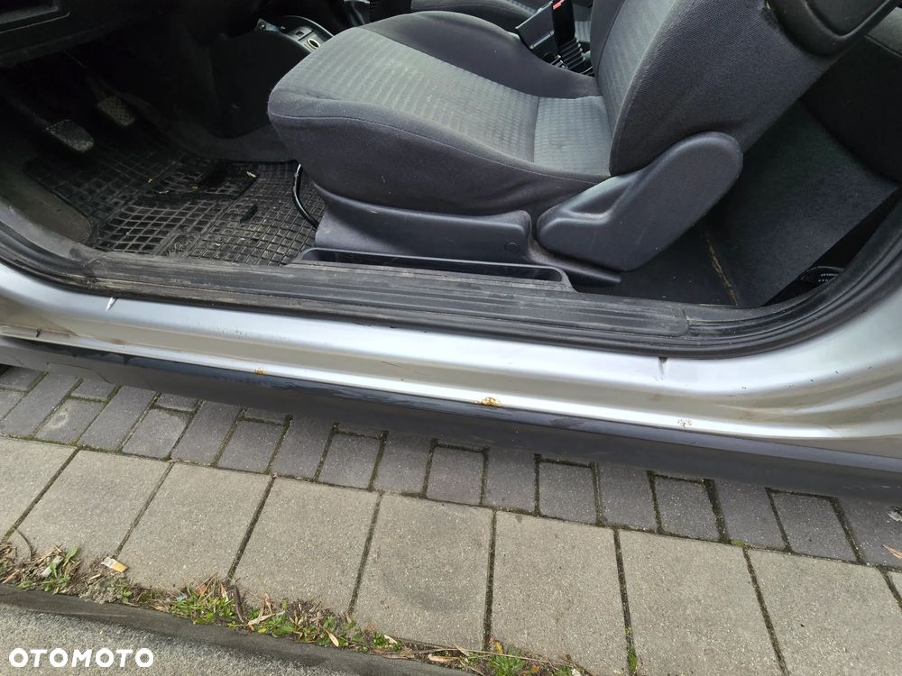 Opel Corsa 1.0 12V Easytronic Eco - 4