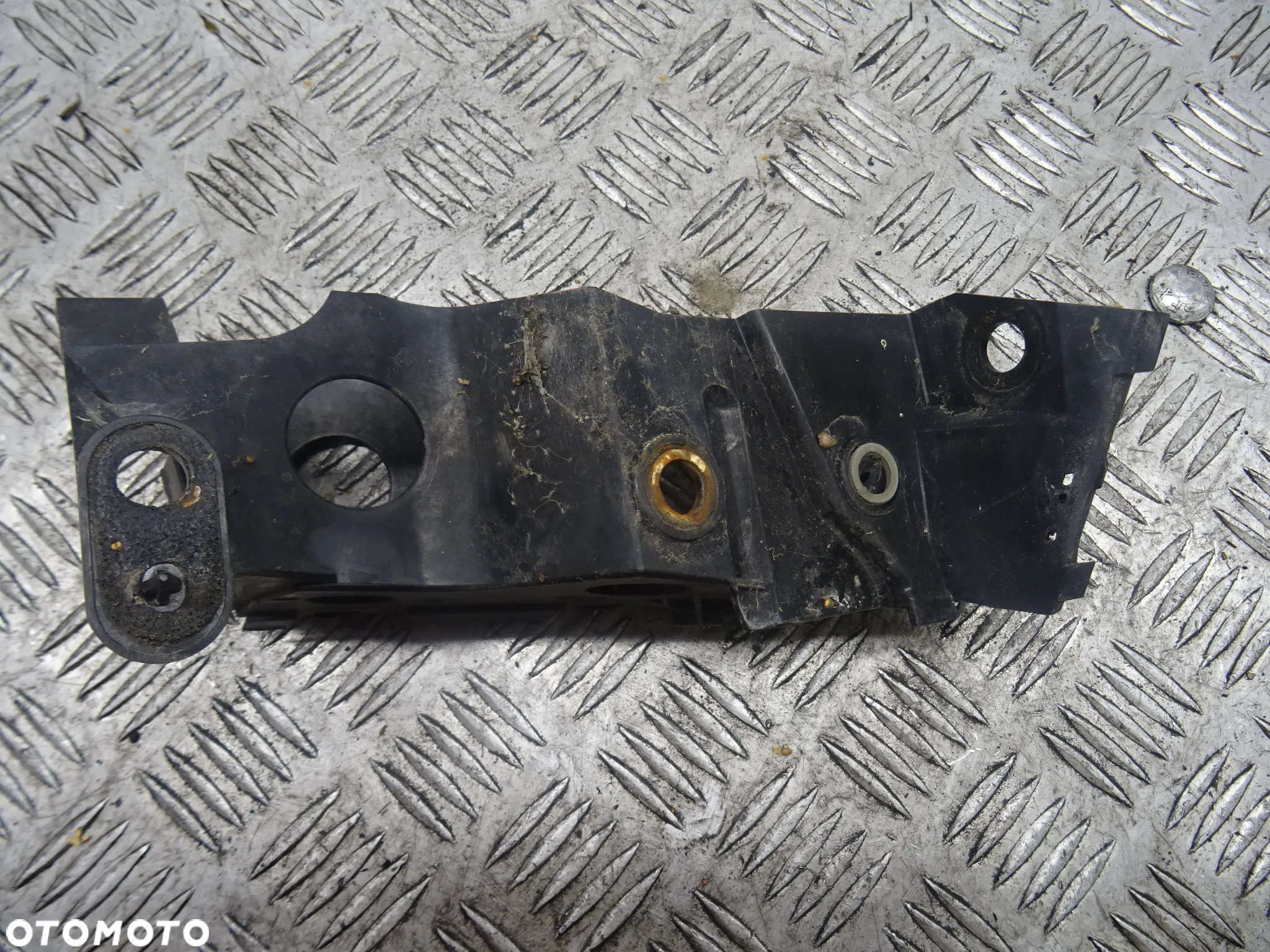 SUBARU OUTBACK IV 09-14 2.0D ŚLIZG WSPORNIK ZDERZAKA PRAWY LEWY TYŁ TYLNY 3K5Z-0 - 5