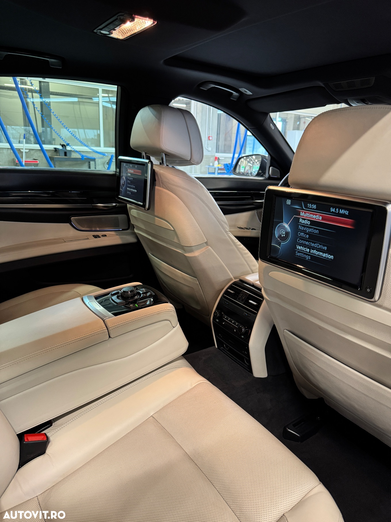 BMW Seria 7 750d xDrive - 13
