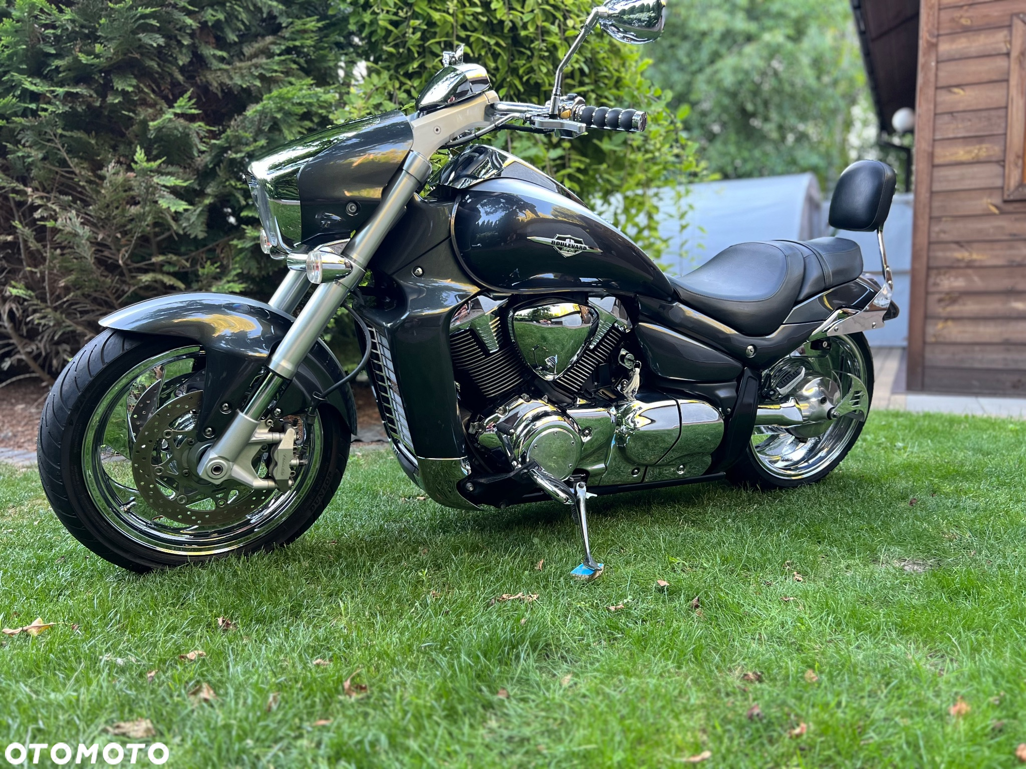 Suzuki Intruder - 4