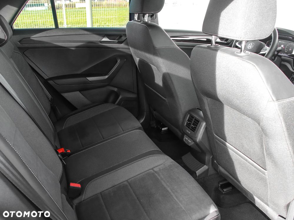 Volkswagen T-Roc 1.5 TSI Style DSG - 13