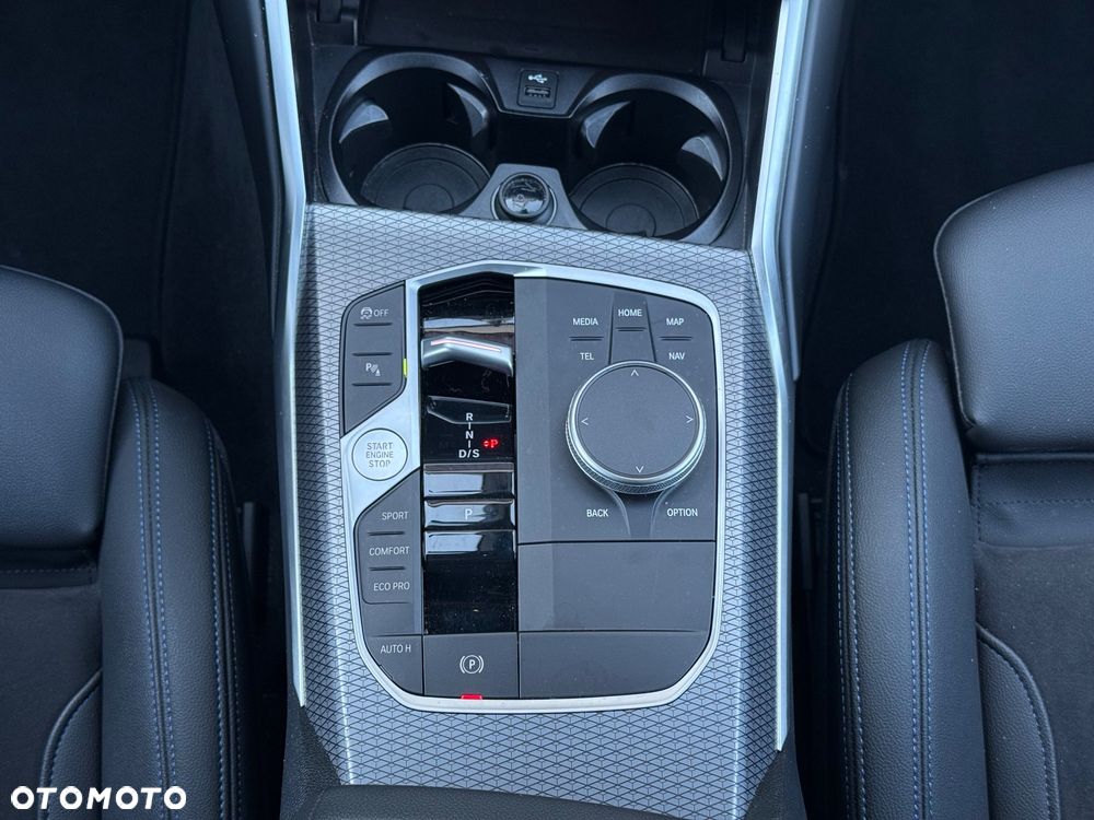 BMW Seria 3 320d xDrive M Sport sport - 21