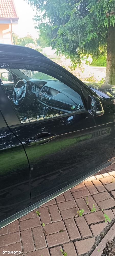 BMW X1 xDrive18d - 5