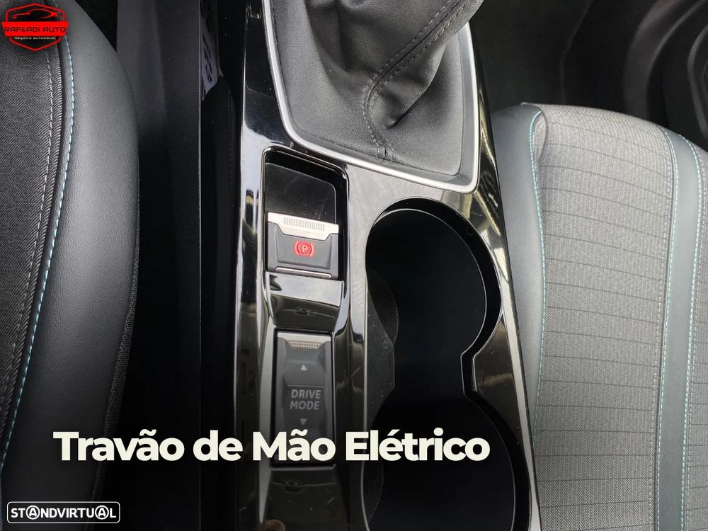 Peugeot 2008 1.2 PureTech Allure - 30