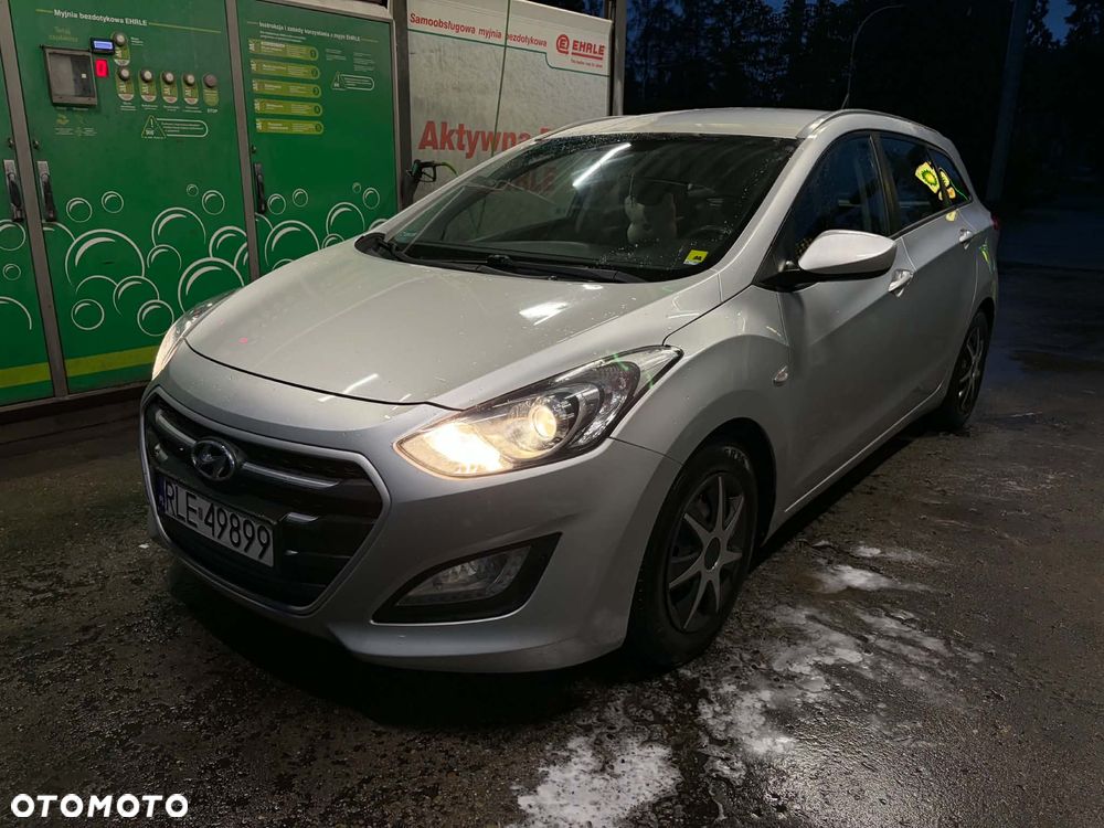 Hyundai i30 1.4 CRDi Classic + - 14