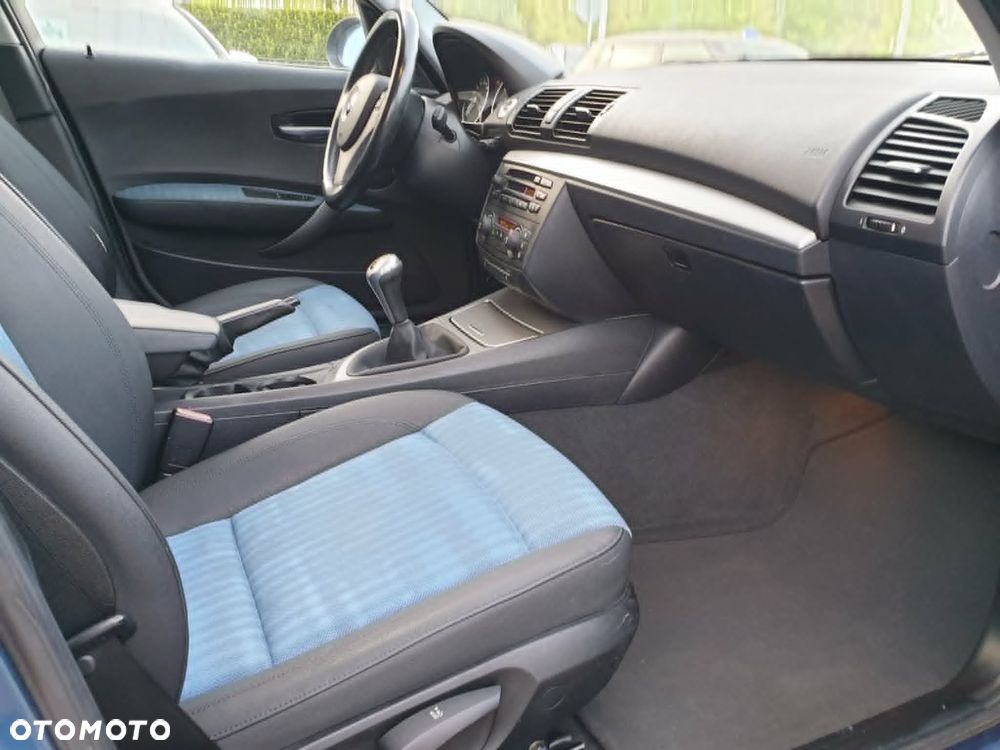 BMW Seria 1 - 17