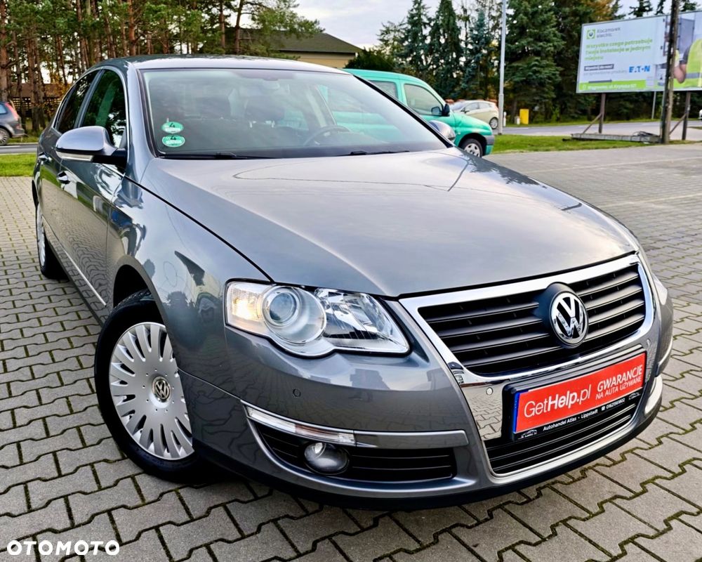 Volkswagen Passat 1.6 FSI Comfortline - 36