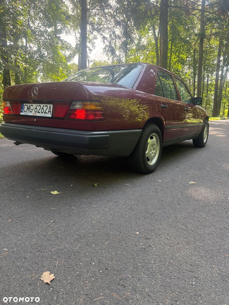 Mercedes-Benz W124 (1984-1993) - 4
