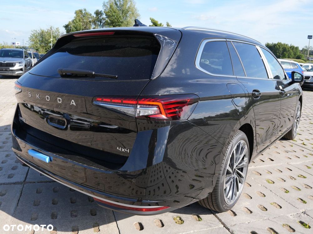 Skoda Superb 2.0 TSI 4x4 L&K DSG - 17